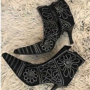 Via Spiga fabric embroidered booties